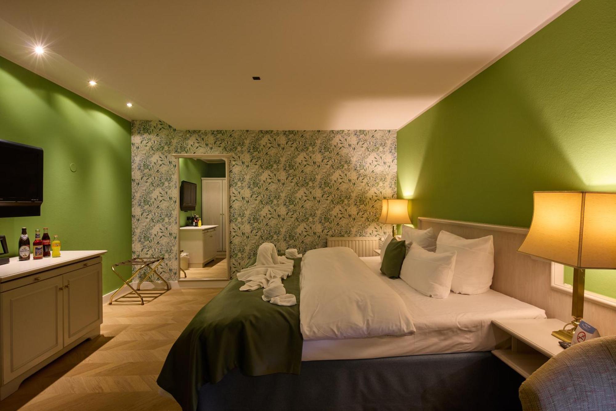 Trip Inn Hotel Der Adelshof Швебіш-Галль Екстер'єр фото